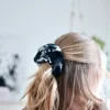 Lumoan Murunen Scrunchie, Soft As A Rock